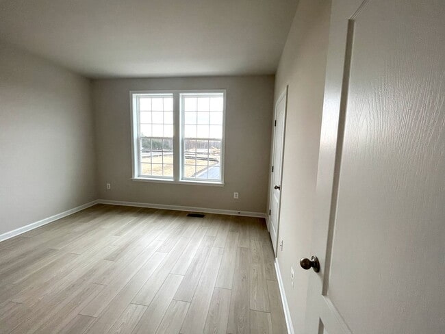 Building Photo - 8807 Merriweather Ln