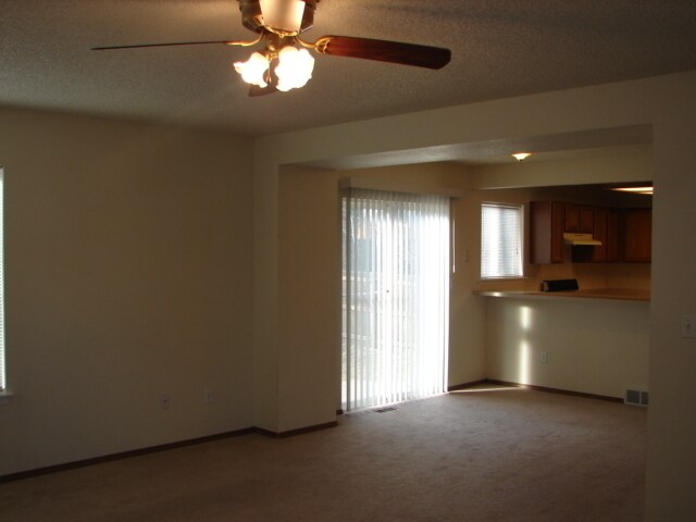 Building Photo - 4954 Ardley Dr