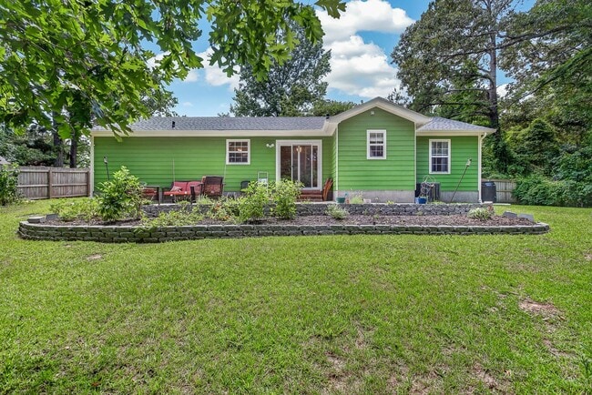 Building Photo - Nestled cul-de-sac home in Falcon Crest