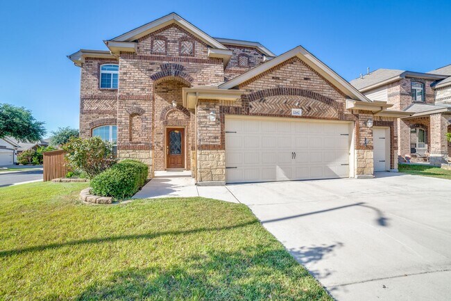 Building Photo - Now Available! Beautiful Stillwater Home with Downstairs Guest Suite