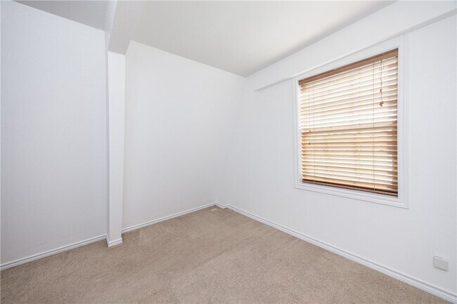 Building Photo - 13813 Flintlock Dr