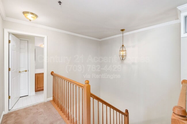 Building Photo - 8932 Milford Haven Ct