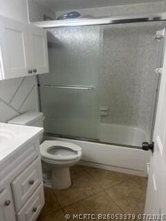 Building Photo - 600 Village Green Ct