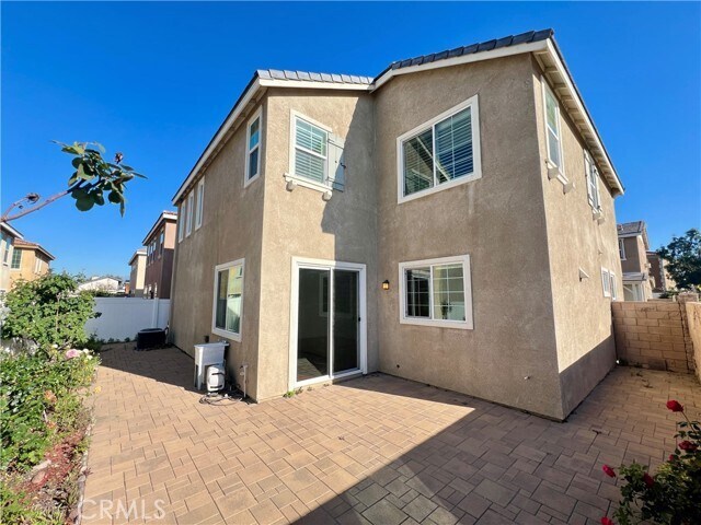 Building Photo - 6614 Mogano Dr