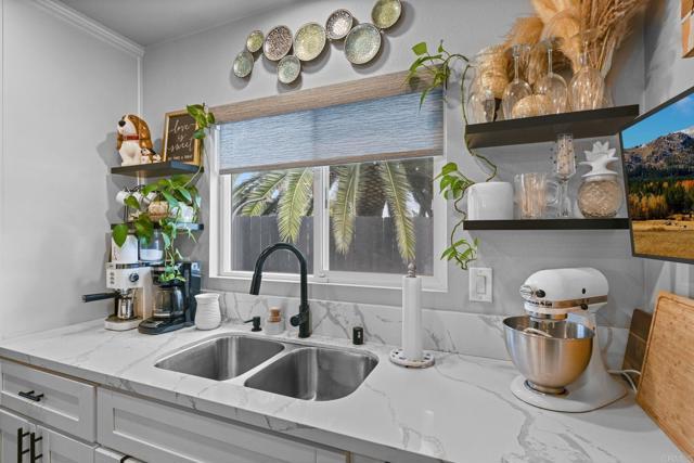 Building Photo - 3516 Las Vegas Dr