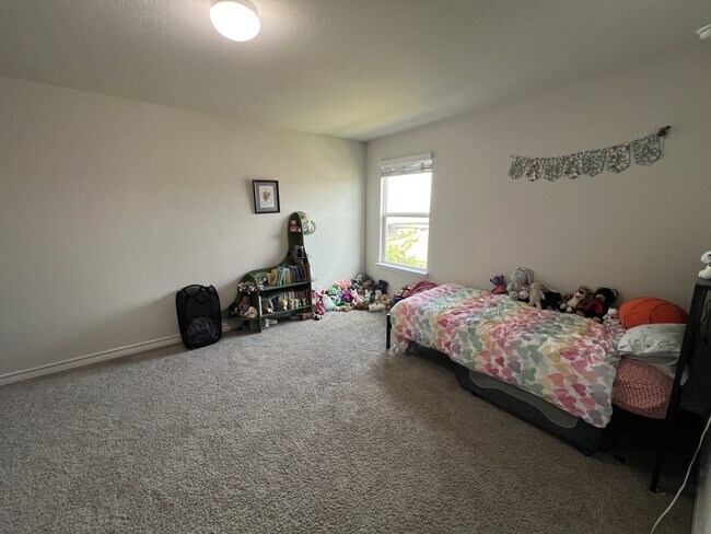 Building Photo - 317 Denison Dm