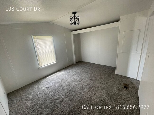 Building Photo - 108 Court Dr