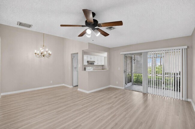 Building Photo - 5314 Sapphire Valley