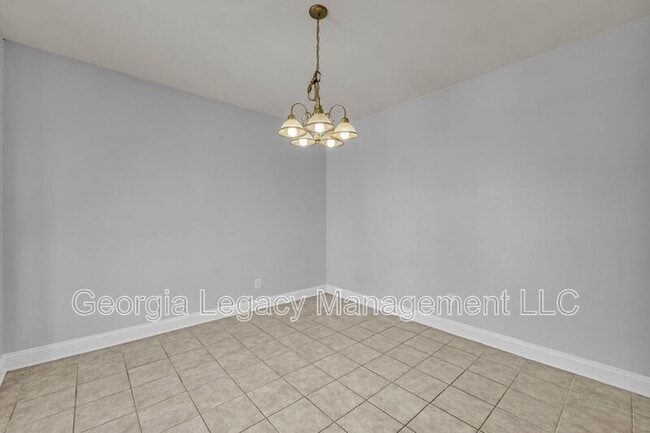 Building Photo - 816 Kaitlyn Dr