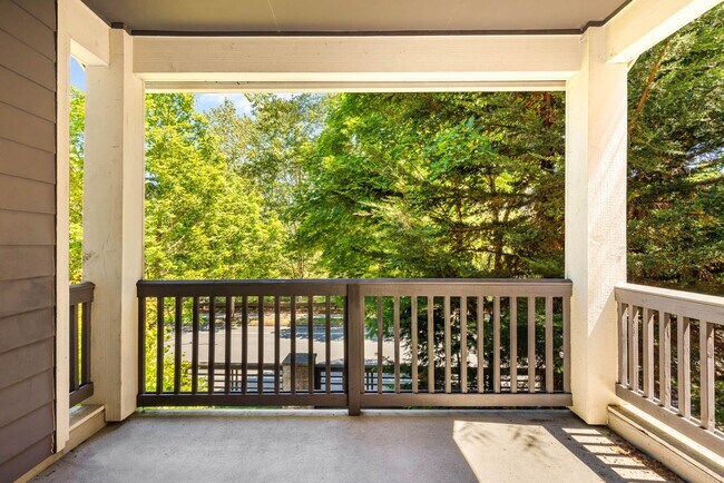 Building Photo - Beautiful 4-Bedroom Home in Prime Issaquah...