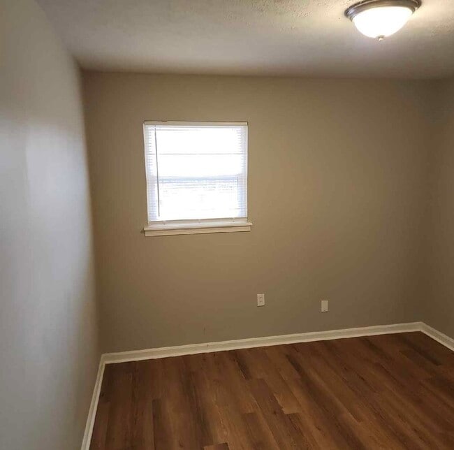 Building Photo - 4908 Saddlebrook Ln
