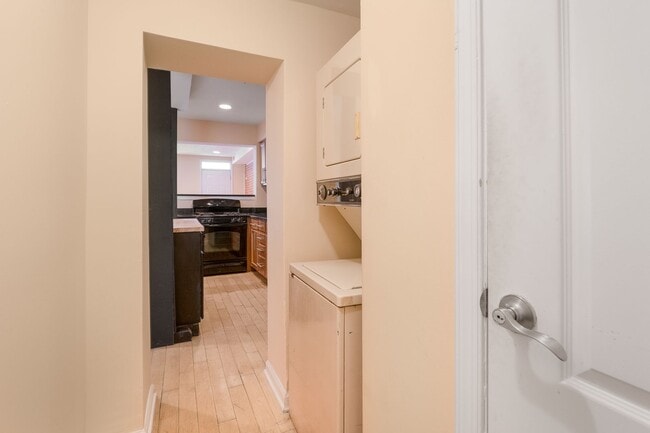 Building Photo - Spacious 2BR/2.5BA Townhome with Finished Basement & Extra Storage