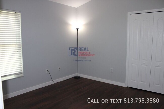 Building Photo - 31215 Wrencrest Dr