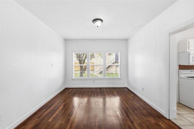 Building Photo - 2218 Arbor St