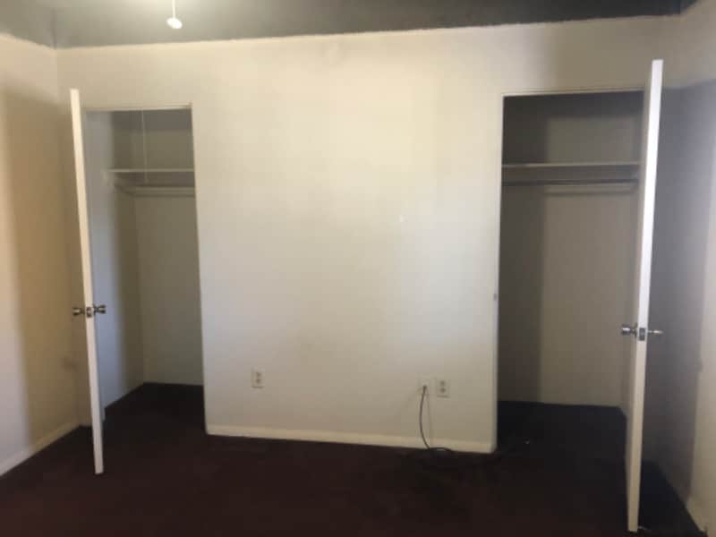 Building Photo - 208 E Starr Ave