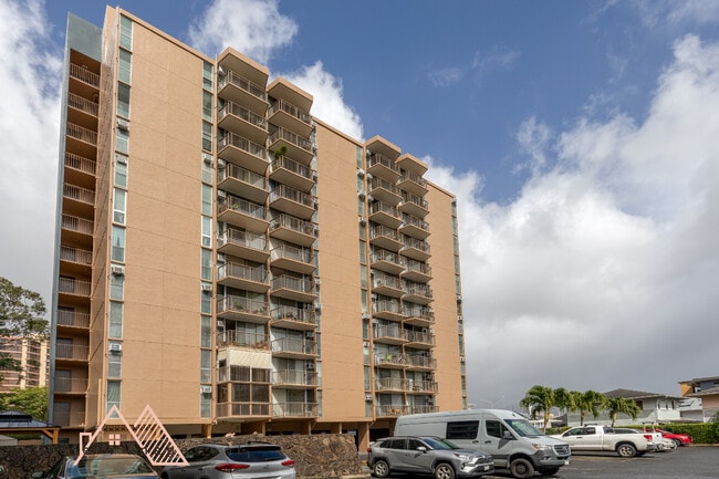 Building Photo - 1050 Kinau St