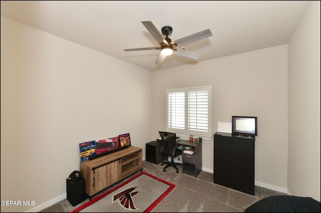 Building Photo - 975 Bicknor Pl