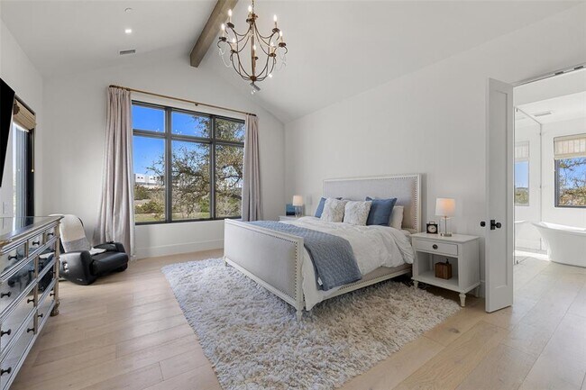 Building Photo - 5805 Twin Peaks Trce