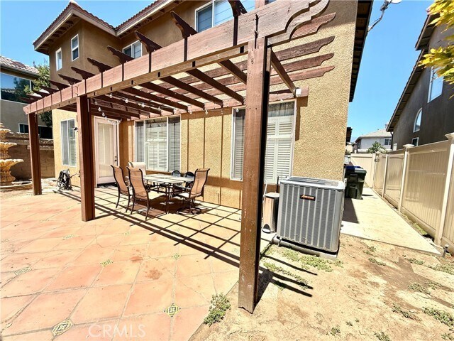 Building Photo - 1319 Jacaranda Cir