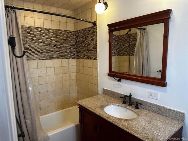 Building Photo - 4261 Austin Blvd