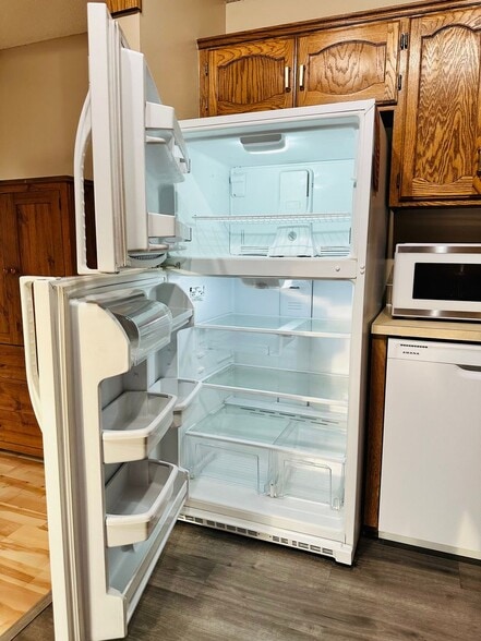 Building Photo - 840 Martha Lake Ct