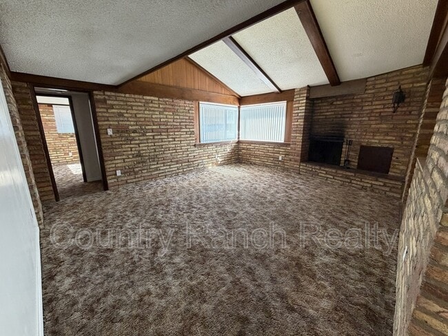 Building Photo - 1044 Paradise Dr