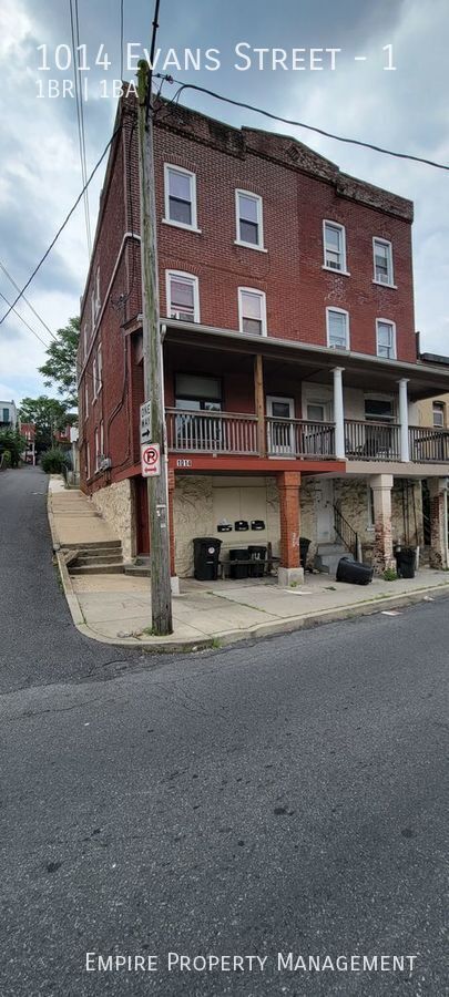Primary Photo - 1014 Evans St