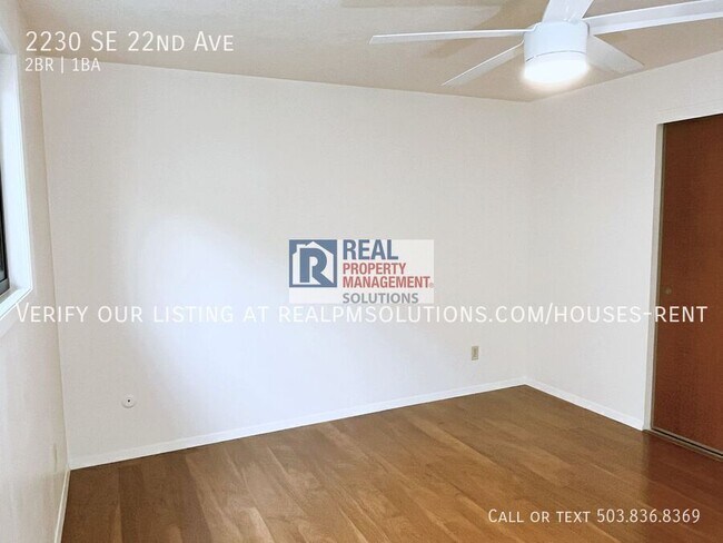 Building Photo - 2230 SE 22nd Ave