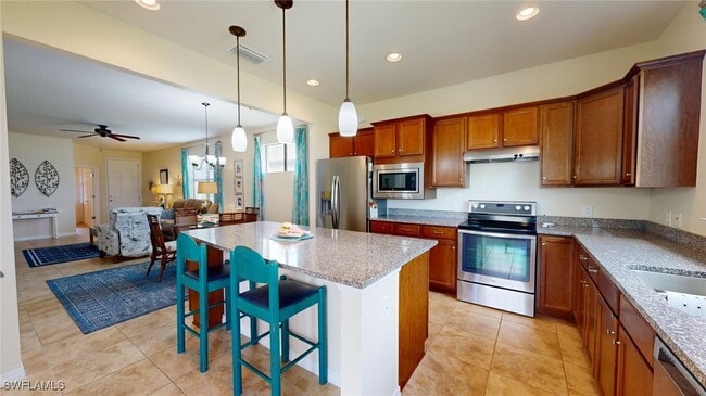 Building Photo - 5751 Declaration Ct
