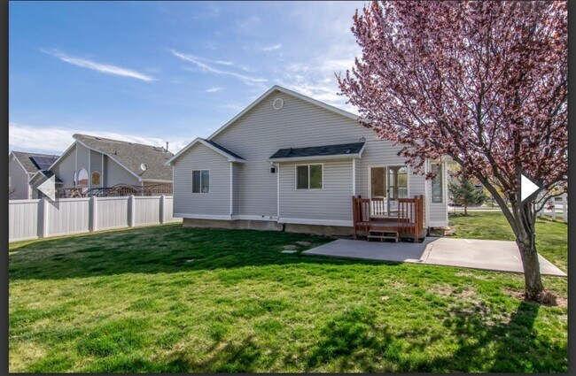 Building Photo - 5 Bedroom Home in Herriman; 2700 sq ft; Open Floor Plan