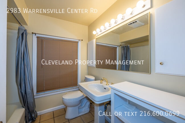 Building Photo - 2983 Warrensville Center Rd