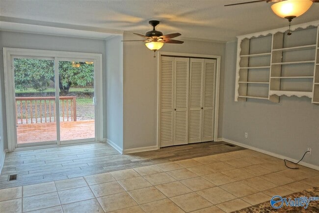 Building Photo - 5013 Holmes Ave NW