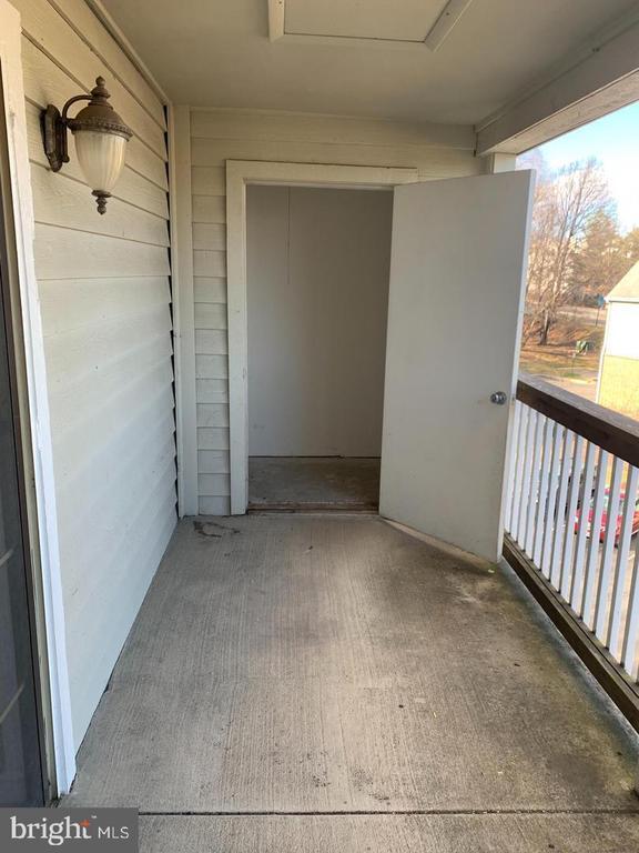 Building Photo - 12161 Penderview Terrace