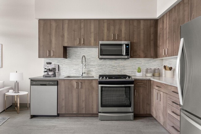 Building Photo - Reveal Apartments