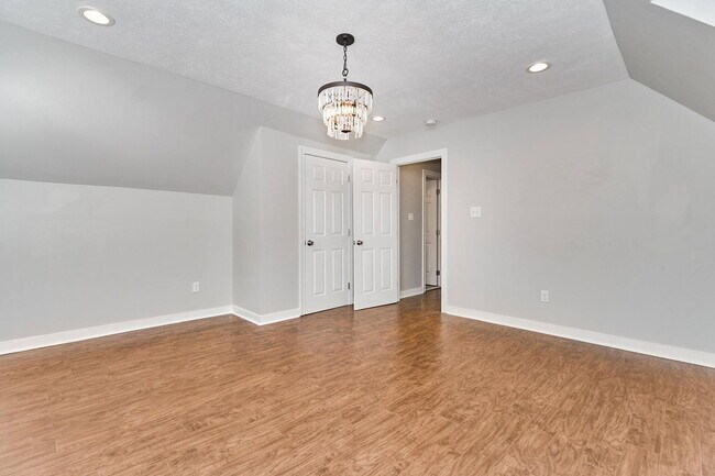 Building Photo - 9395 Blacksmith Dr