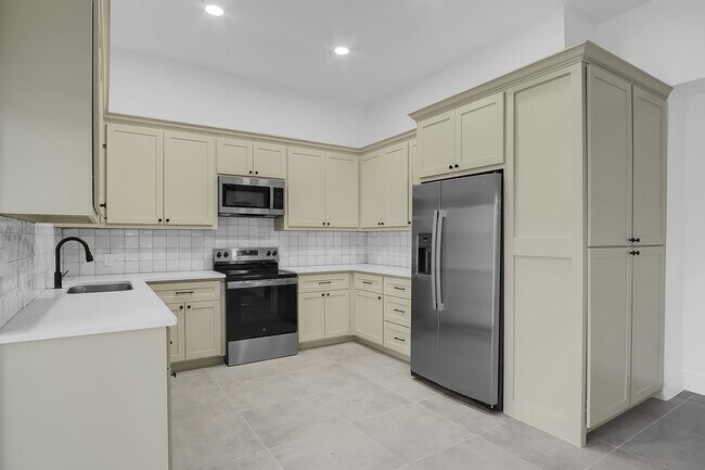 Building Photo - 17128 Spindle Oaks Dr