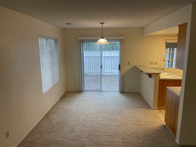 Building Photo - 109 Marina Dr S