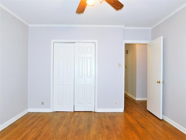 Building Photo - 805 Emery St