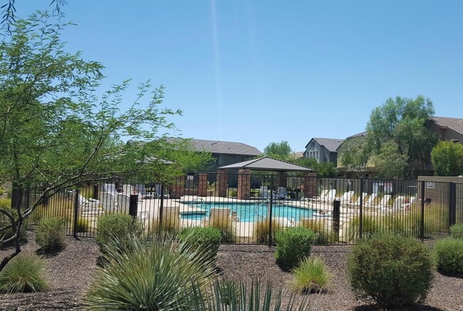 Community Pool & Spa - 2725 East Mine Creek Road