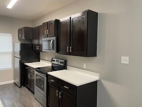 Building Photo - 7209 Rocio Dr