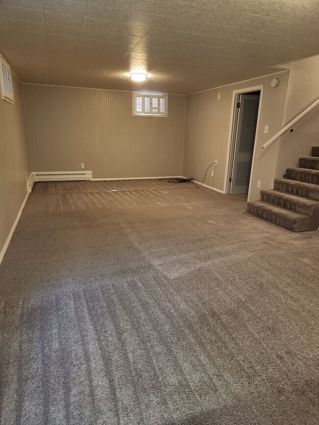 Building Photo - Welcome Home! Beautiful house in Lakewood!