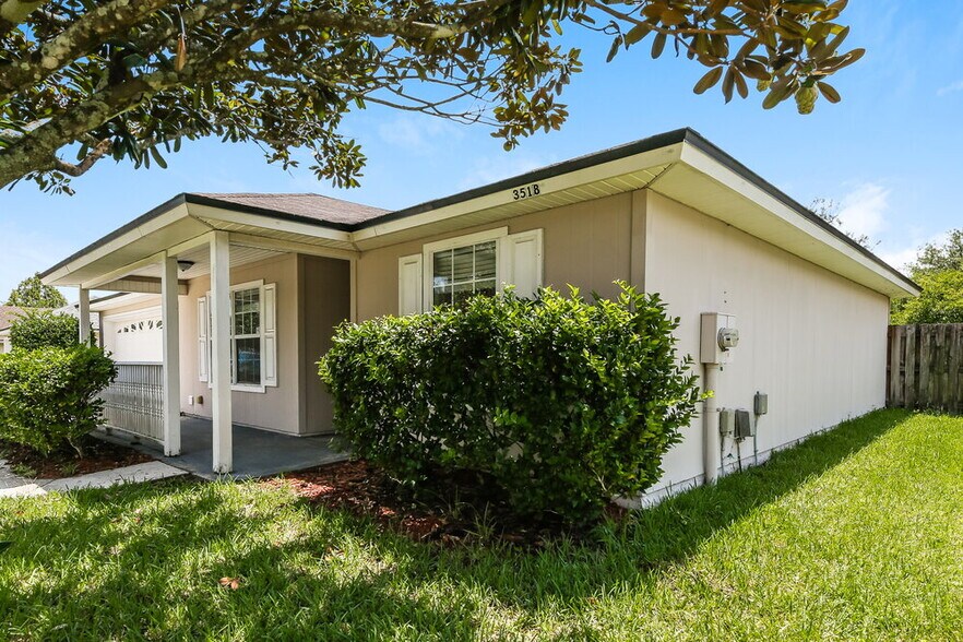 Building Photo - 3518 Brangus Ct