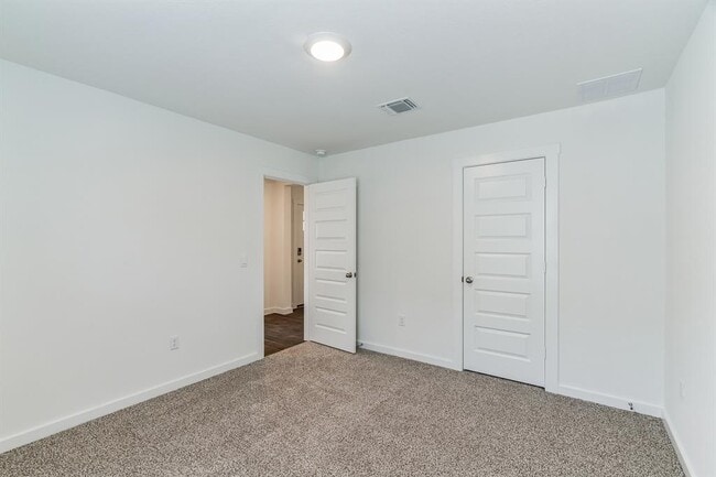 Building Photo - 309 Pedernales Ln