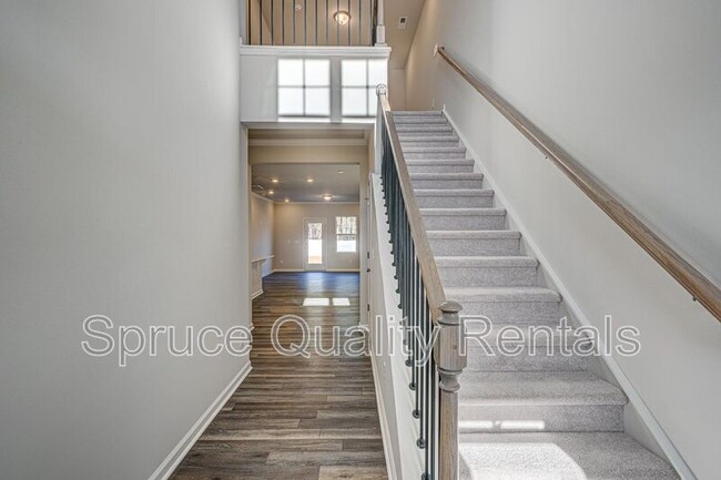Building Photo - 712 Spoonbill Trl