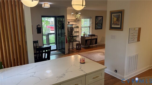 Building Photo - 2502 Brookwood Rd