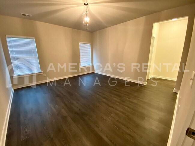 Building Photo - Home for Rent in Jasper, AL... Available to View Now!!!