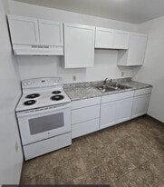 Building Photo - The Clare Lofts (Clare 32 LLC)