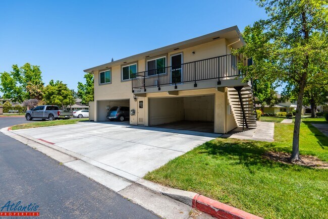 Building Photo - Cambrian Condo | Central A/C | Prime Location