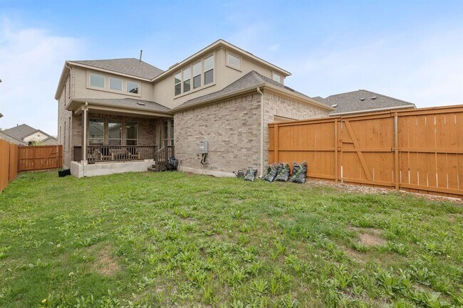 Building Photo - 2901 Oak Chase Cv