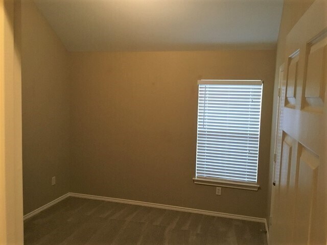 Building Photo - 2411 Morgan Ridge Ln